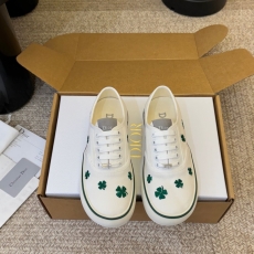 Christian Dior Low Shoes